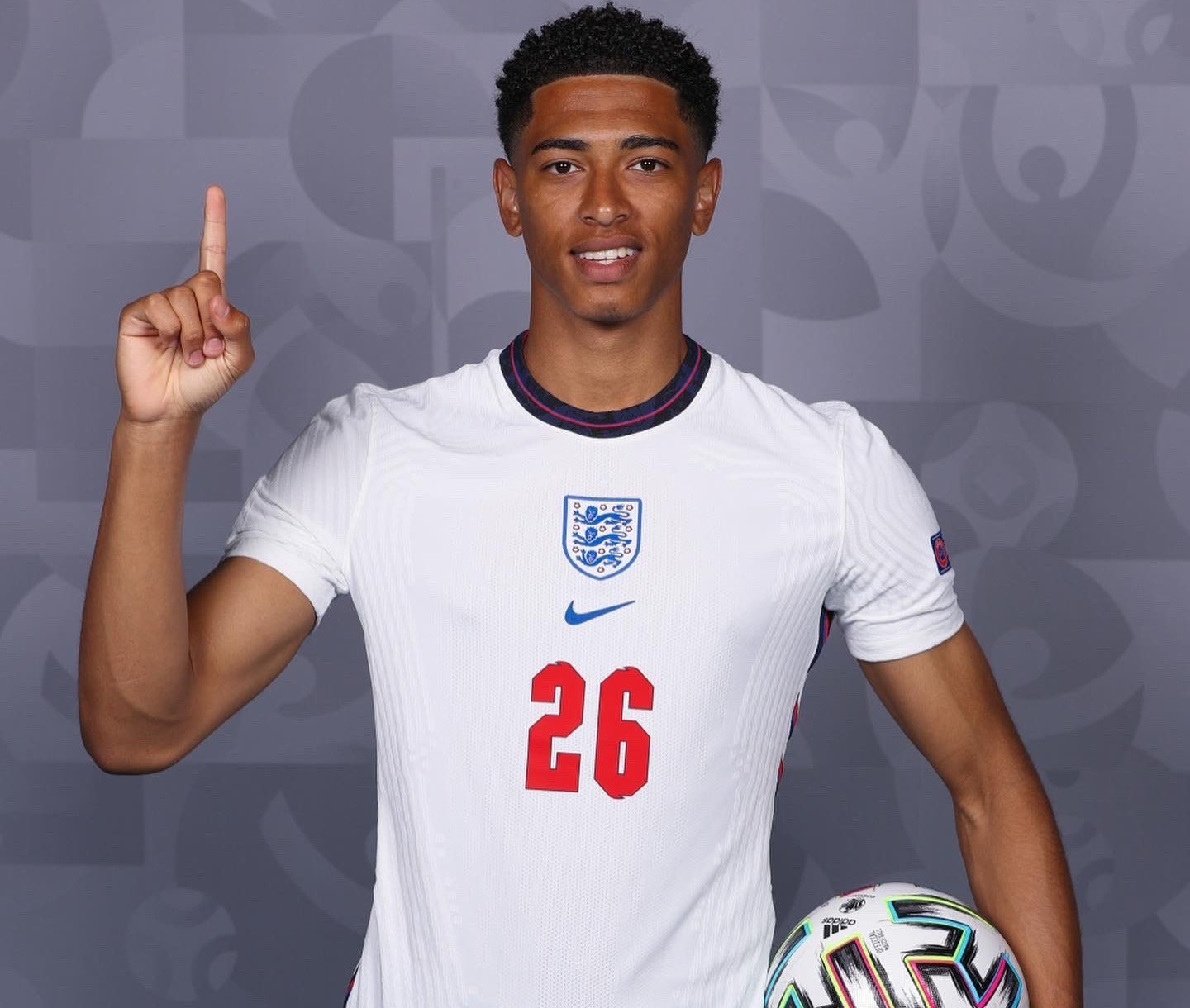 [图]蒯纪闻两助攻 上海海港客场战胜长春亚泰