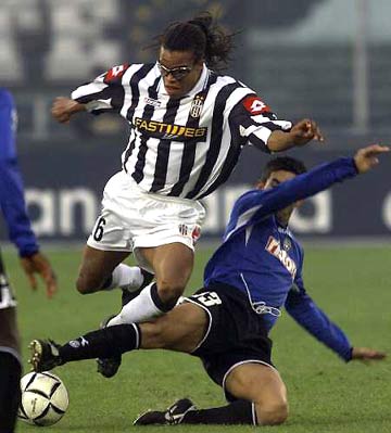 特雷杨正式申请买断加盟火箭