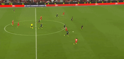 双喜临门，雄鹿逆转湖人后，字母哥获詹姆斯珍贵礼物