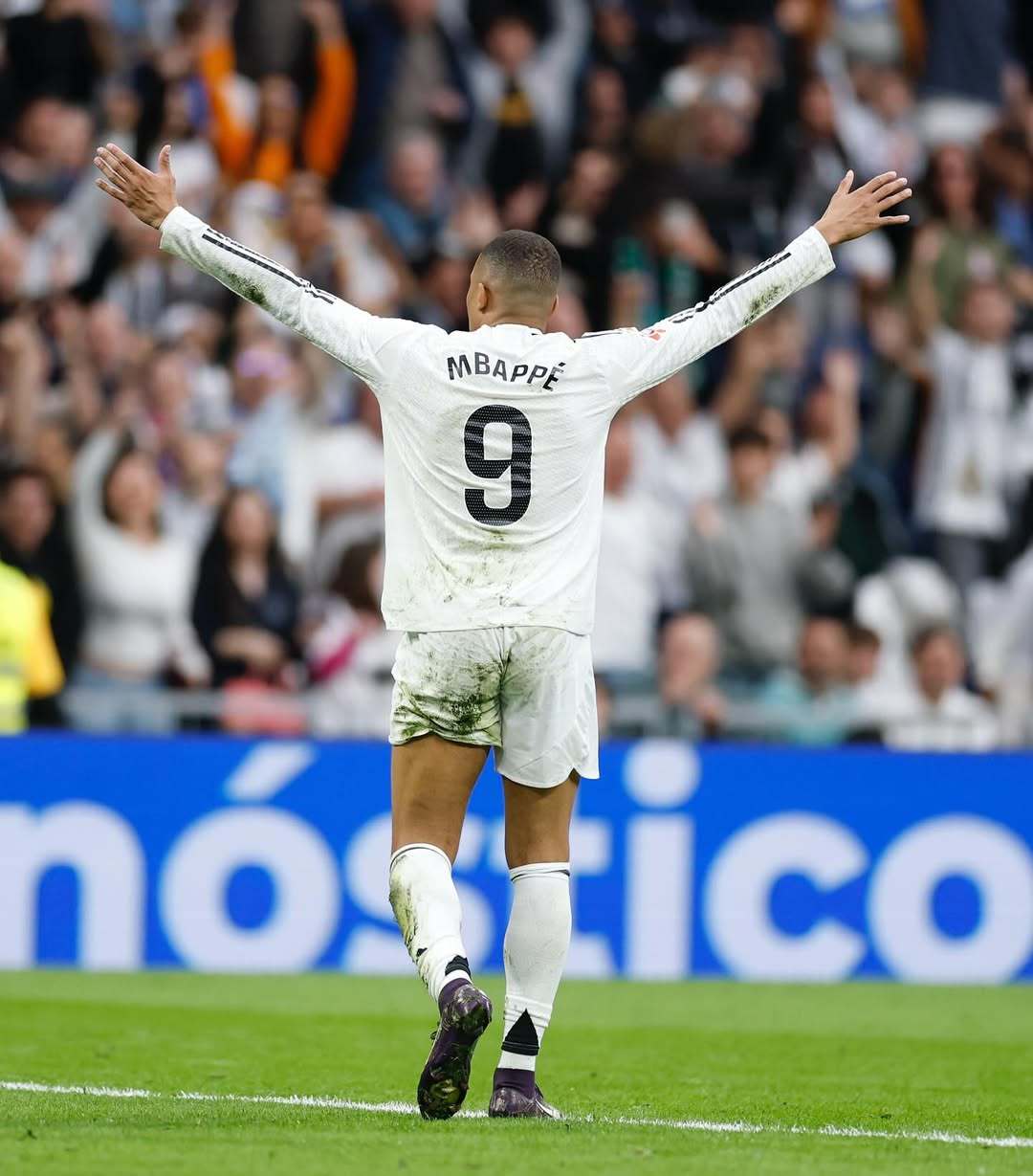 足坛一夜动态：皇马造5-1惨案，曼城利物浦遭绝平，国米复仇登顶